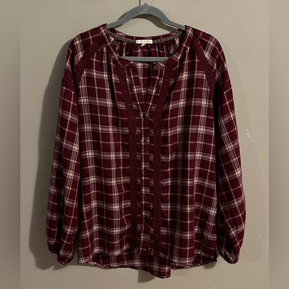 $5❤️Bundled Kate & Sam Burgundy Shirt - Picture 1 of 6